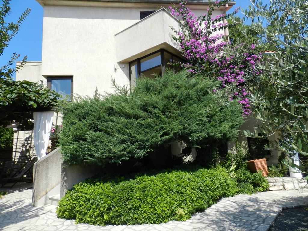 Apartments Lodra プーラ エクステリア 写真