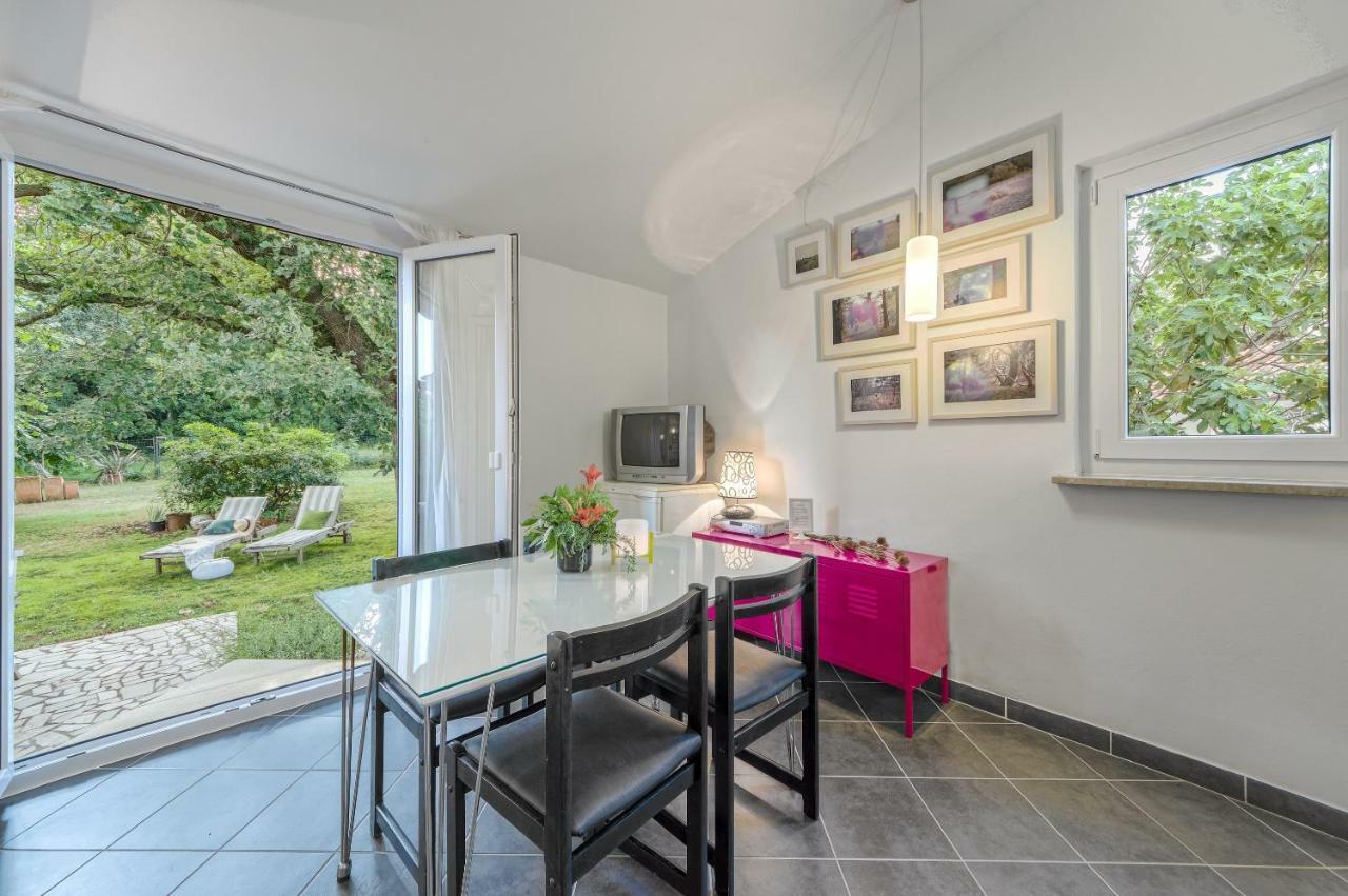 Apartments Lodra プーラ エクステリア 写真