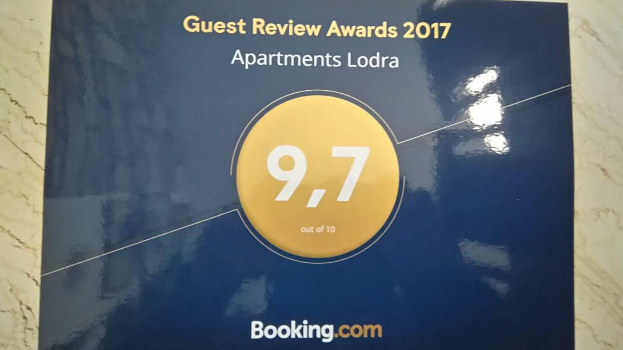 Apartments Lodra プーラ エクステリア 写真