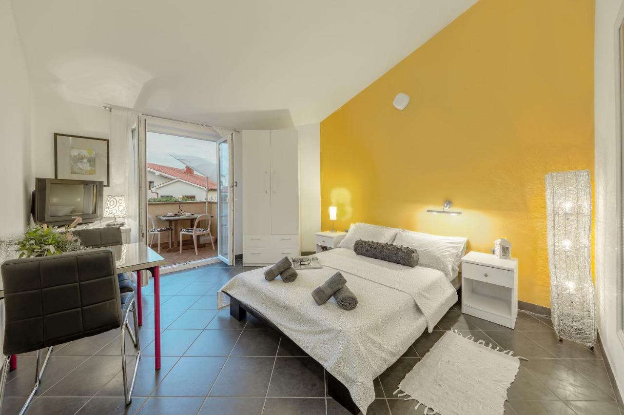 Apartments Lodra プーラ エクステリア 写真